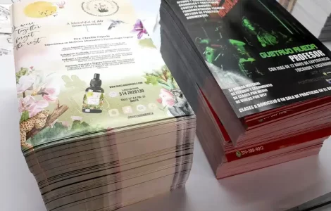 Volantes media carta impresos a doble cara en Bogotá con entrega gratis a domicilio.